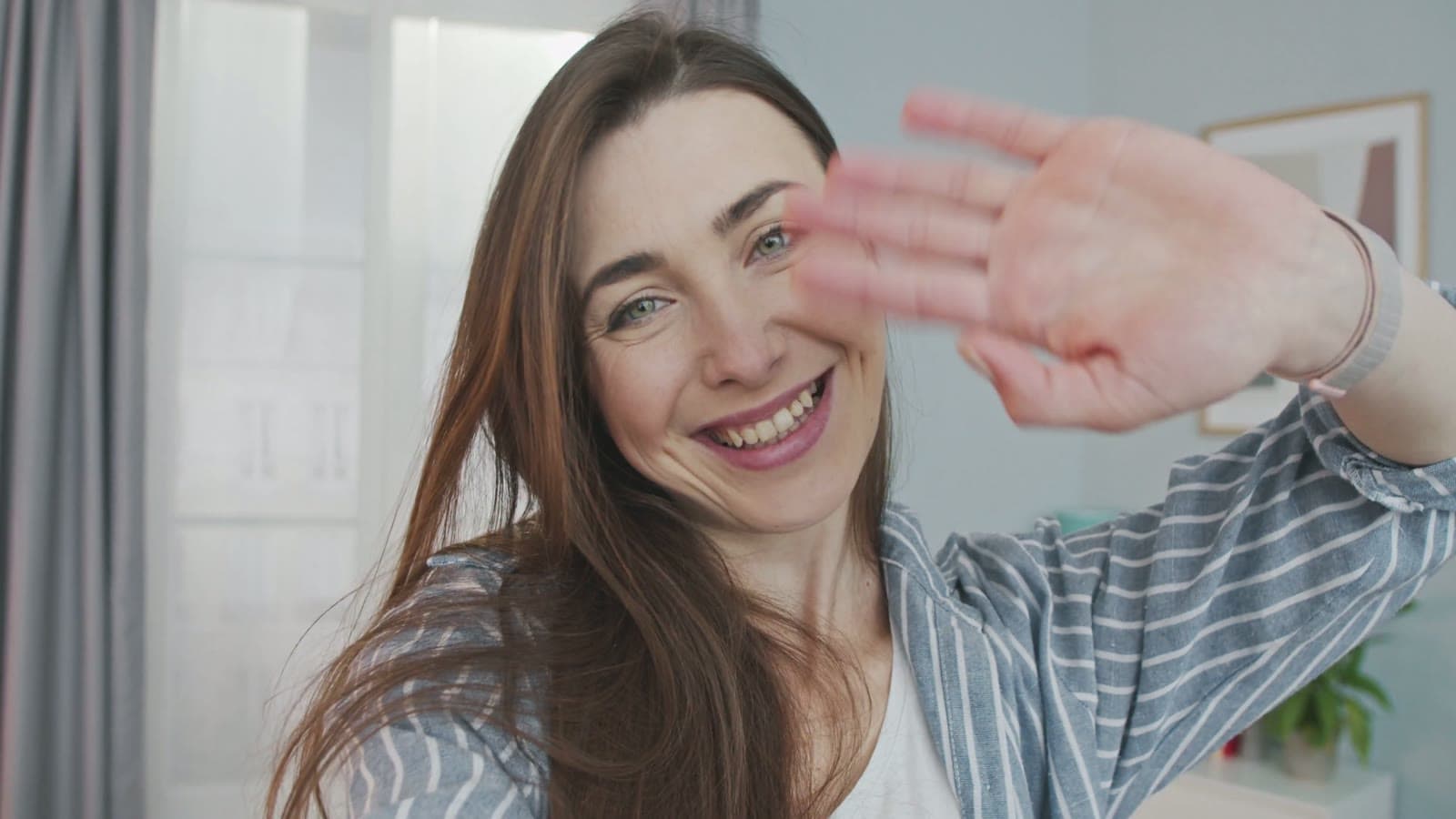 Customer referral ask: a simple follow-up flow that gets introductions